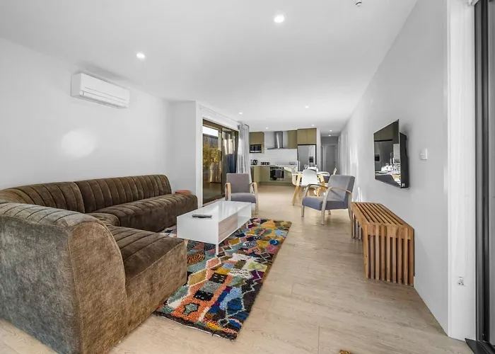 Holiday home 3 Bedroom Modern In Northlake
